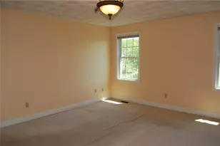 8 Sweet Corn Dr, Cranston, RI 02921 - Photo 16