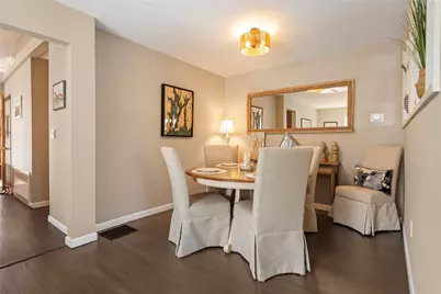 132 Ruggles Avenue, Newport, RI 02840 - Photo 6