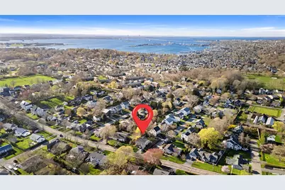 132 Ruggles Avenue, Newport, RI 02840 - Photo 28