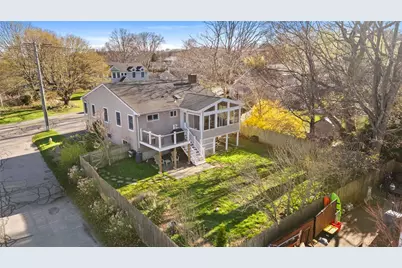 132 Ruggles Avenue, Newport, RI 02840 - Photo 2