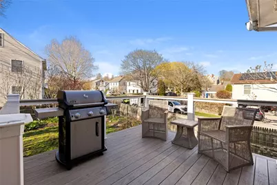 132 Ruggles Avenue, Newport, RI 02840 - Photo 24