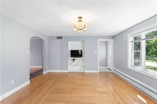 40 Heroux Blvd, Cumberland, RI 02864 - Photo 26