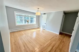 40 Heroux Blvd, Cumberland, RI 02864 - Photo 22