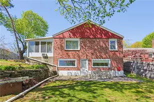 35 N Long St, Johnston, RI 02919 - Photo 12