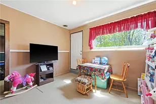 35 N Long St, Johnston, RI 02919 - Photo 18