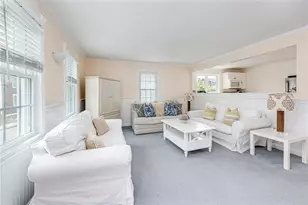 40 Holland St, Newport, RI 02840 - Photo 4