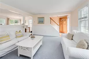 40 Holland St, Newport, RI 02840 - Photo 6