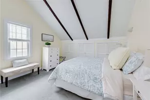 40 Holland St, Newport, RI 02840 - Photo 14