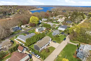 37 Pleasant Ave, Narragansett, RI 02882 - Photo 44