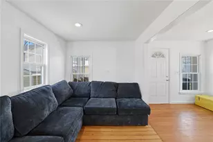 40 Jackson Ave, East Providence, RI 02915 - Photo 18