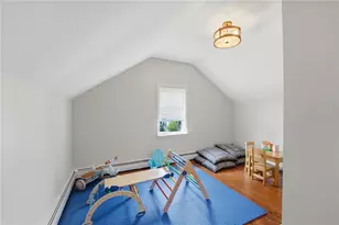 40 Jackson Ave, East Providence, RI 02915 - Photo 36