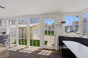 40 Jackson Ave, East Providence, RI 02915 - Photo 14