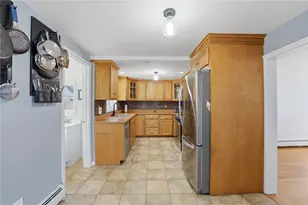 40 Jackson Ave, East Providence, RI 02915 - Photo 22