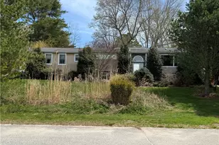 1 Edgewood Ave, Hopkinton, RI 02804 - Photo 4