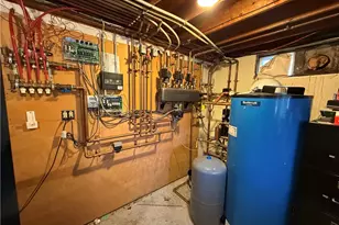 1 Edgewood Ave, Hopkinton, RI 02804 - Photo 32