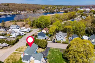 70 Margin St, Westerly, RI 02891 - Photo 2