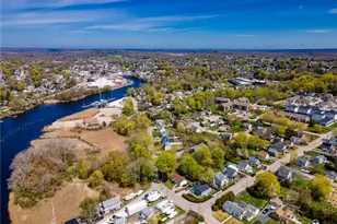 70 Margin St, Westerly, RI 02891 - Photo 12