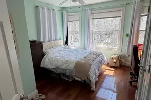132 Elton St, Providence, RI 02906 - Photo 6
