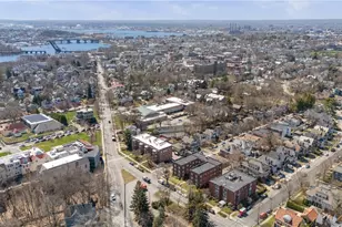 8 Blackstone Blvd, Providence, RI 02906 - Photo 2