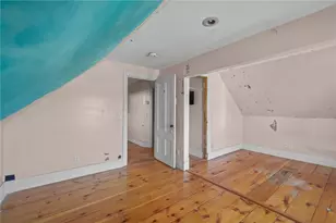98 Andem St, Providence, RI 02909 - Photo 30
