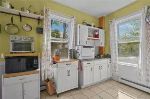 98 Andem St, Providence, RI 02909 - Photo 8