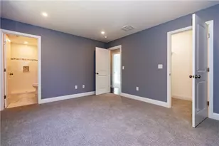 21 Carlson Cir, West Warwick, RI 02816 - Photo 12