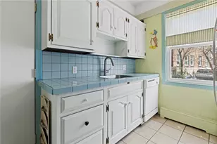 156 Vinton St, Providence, RI 02909 - Photo 16