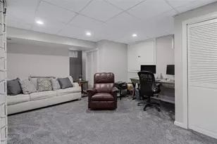 34 Audubon Ln, Coventry, RI 02831 - Photo 28