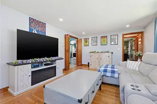 18 Adelaide Ave, Smithfield, RI 02917 - Photo 14
