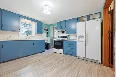 18 Adelaide Avenue, Smithfield, RI 02917 - Photo 8
