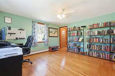 18 Adelaide Avenue, Smithfield, RI 02917 - Photo 12