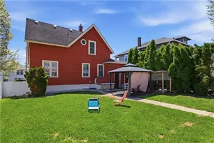 448 Gaskill St, Woonsocket, RI 02895 - Photo 8