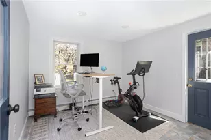 18 Lugger St, Jamestown, RI 02835 - Photo 6