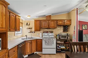 165 Spring St, Hopkinton, RI 02832 - Photo 10