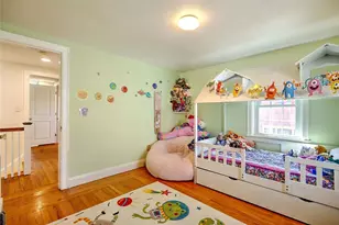 250 Butler Ave, Providence, RI 02906 - Photo 20