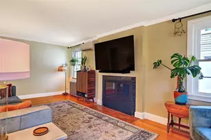 250 Butler Ave, Providence, RI 02906 - Photo 6