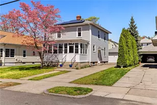 105 Shirley Blvd, Cranston, RI 02910 - Photo 4
