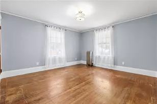 105 Shirley Blvd, Cranston, RI 02910 - Photo 38
