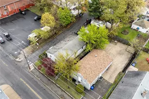 134 Glenbridge Ave, Providence, RI 02909 - Photo 12
