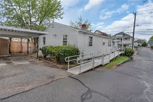 134 Glenbridge Ave, Providence, RI 02909 - Photo 2