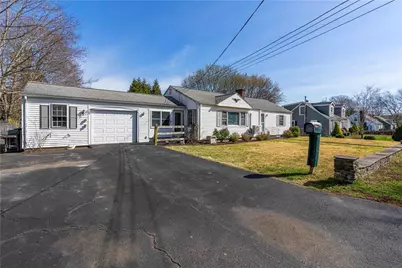 11 Terrace Drive, Bristol, RI 02809 - Photo 2
