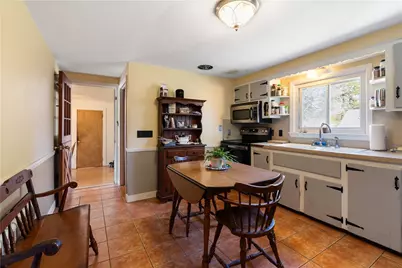 11 Terrace Drive, Bristol, RI 02809 - Photo 6