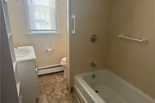 19 Whipple Ave, Smithfield, RI 02917 - Photo 8