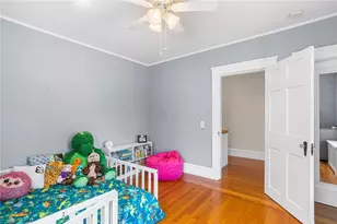 53 Cathedral Ave, Providence, RI 02908 - Photo 16