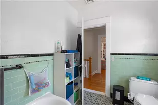 53 Cathedral Ave, Providence, RI 02908 - Photo 18