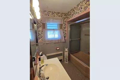 60 Charlotte Street, North Providence, RI 02904 - Photo 16