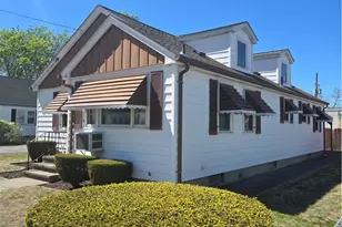 60 Charlotte St, North Providence, RI 02904 - Photo 2