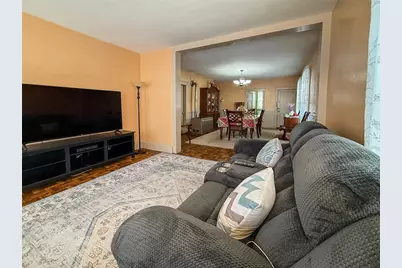 104 Bates Street, Pawtucket, RI 02861 - Photo 28