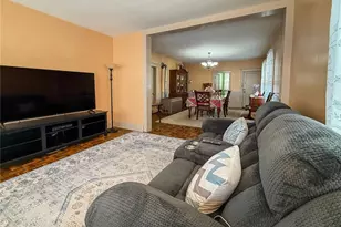 104 Bates St, Pawtucket, RI 02861 - Photo 28