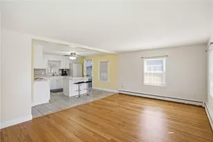 108 Hilton Ave, East Providence, RI 02915 - Photo 4